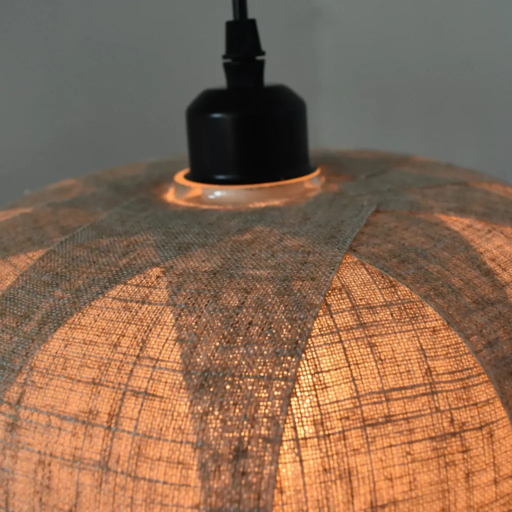 Elegance-Under-the-Glow-4-scaled.webp