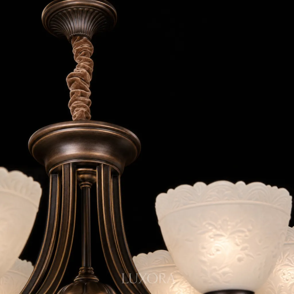Product_6_Detail_Shot.webp